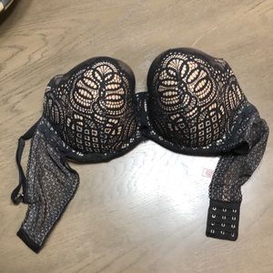Beautiful Victoria’s Secret Bra
